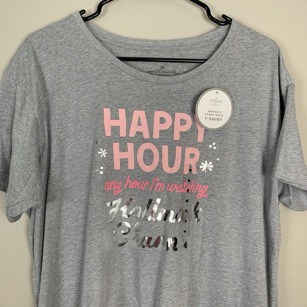 Hallmark Channel NWT Grey Short Sleeve Holiday T-Shirt Size M Happy Hour